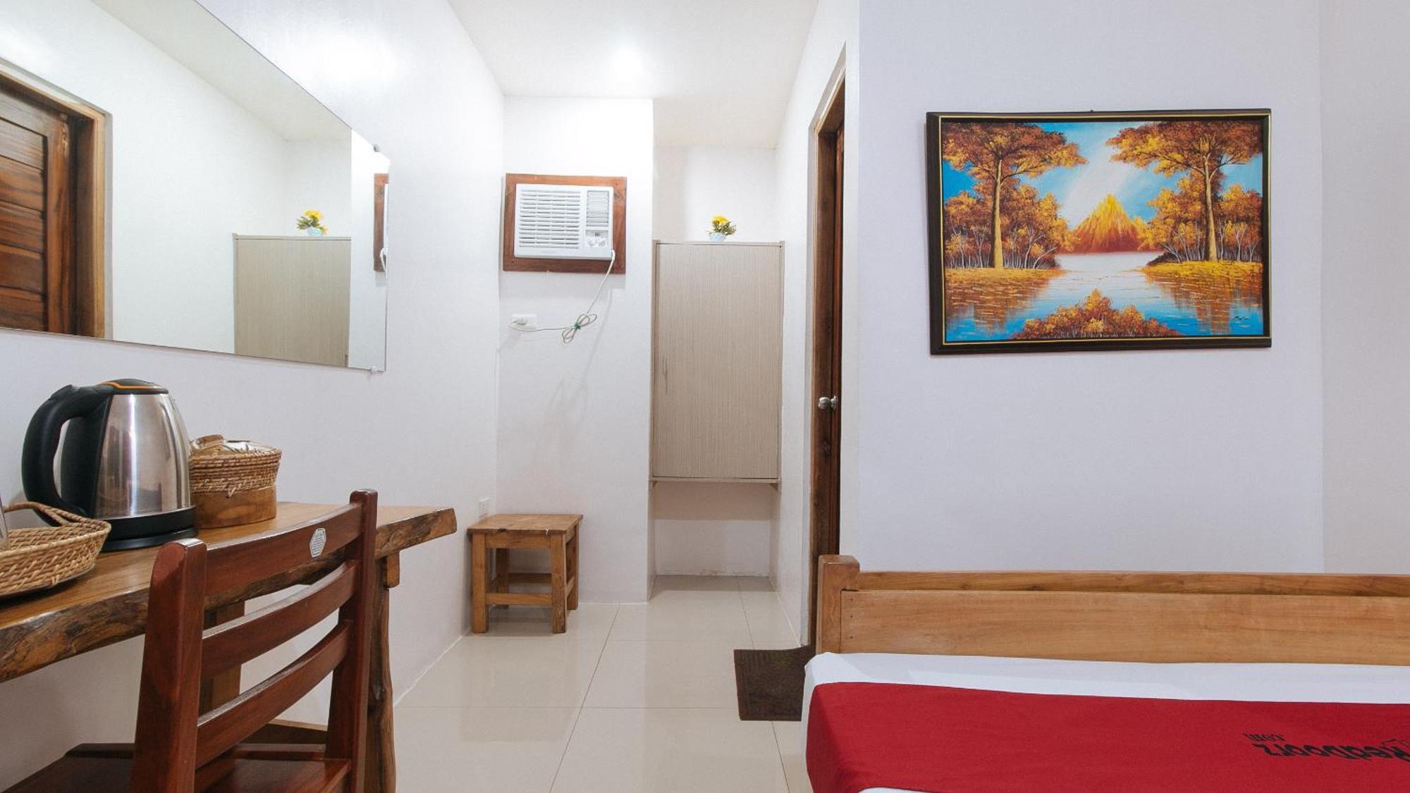 Reddoorz Plus @ Jollydays Hotel Nueva Ecija San Jose  Екстер'єр фото