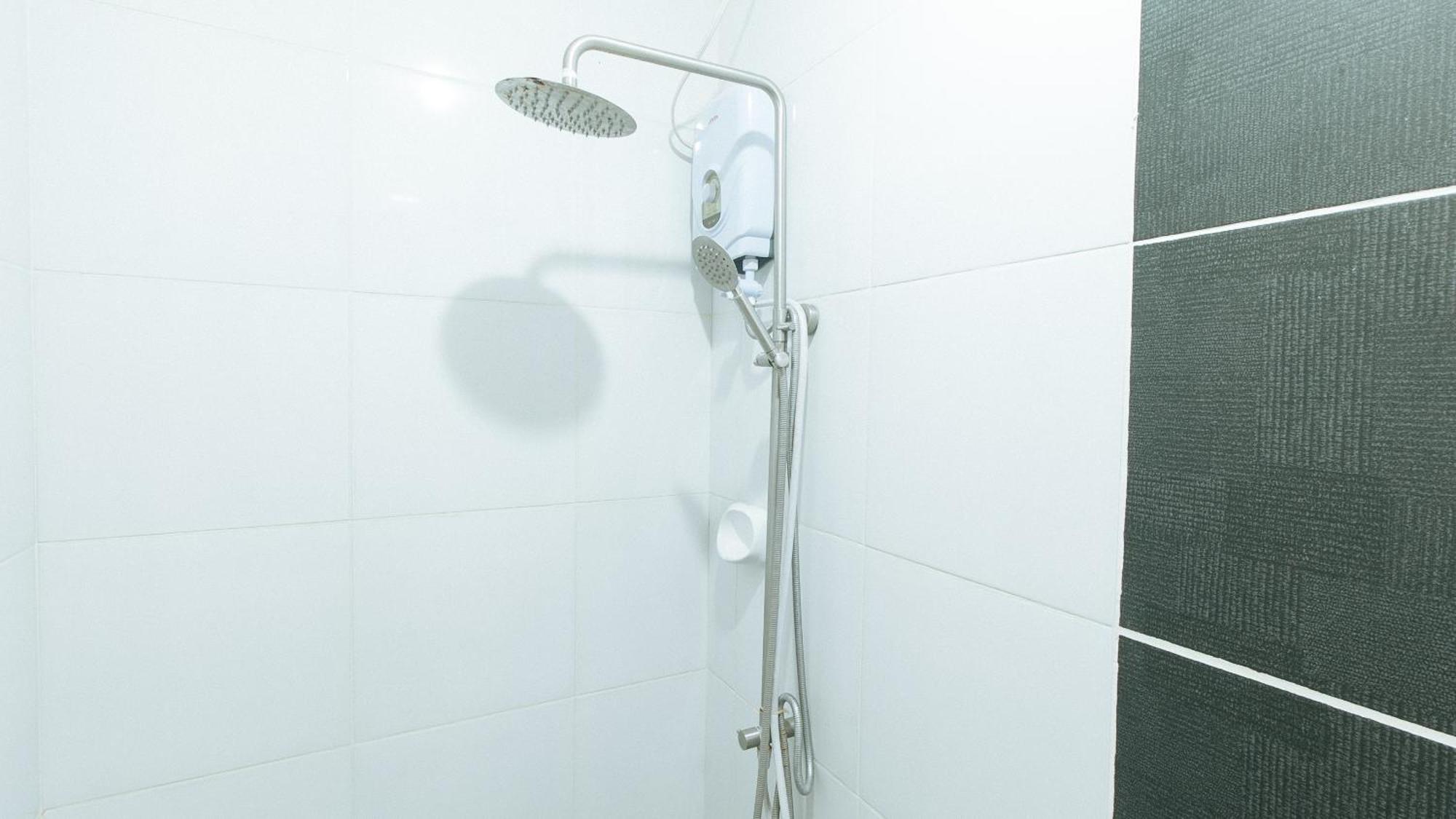 Reddoorz Plus @ Jollydays Hotel Nueva Ecija San Jose  Екстер'єр фото
